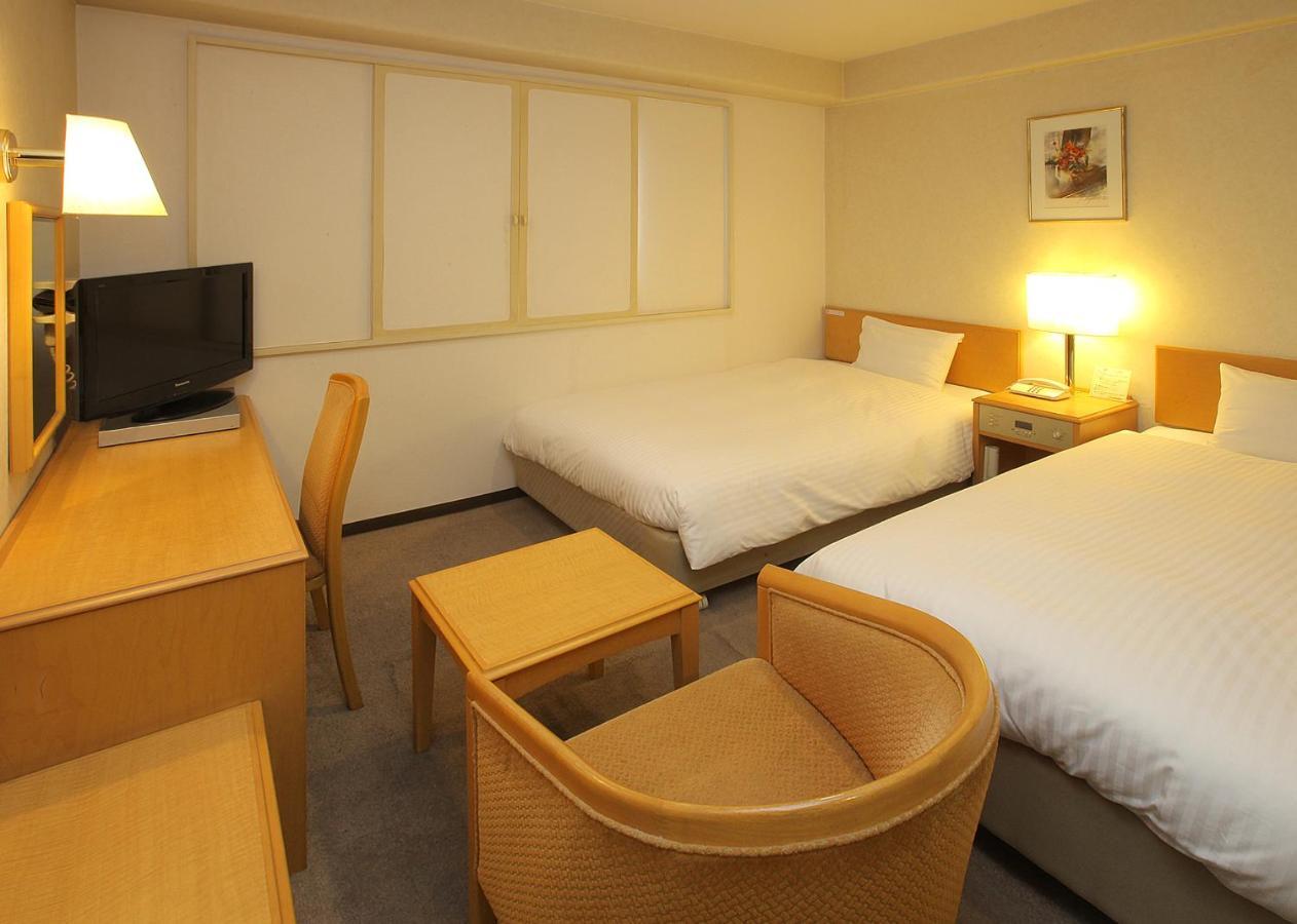 Smile Hotel Fukuoka Okawa Exteriör bild